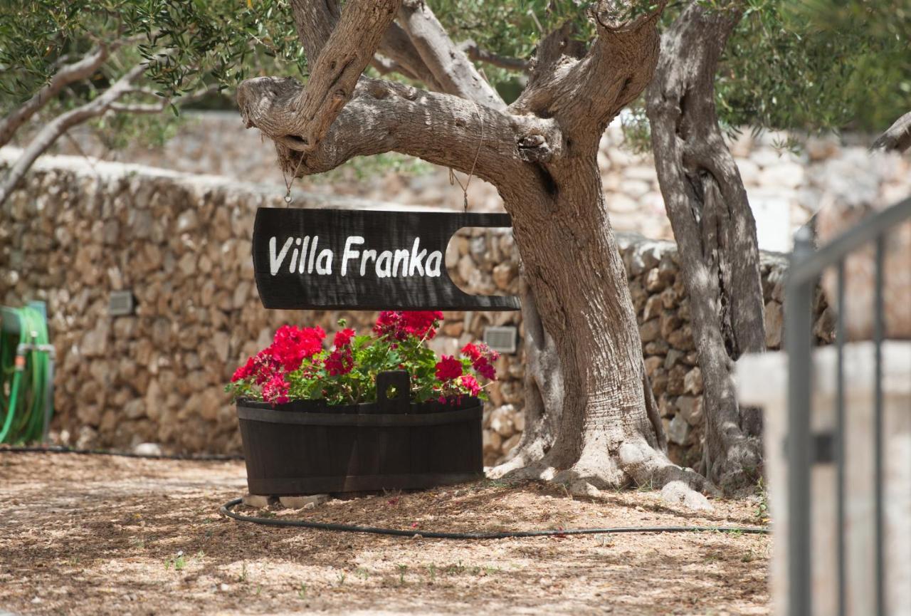 Villa Franka With Swimming Pool Бол Екстер'єр фото
