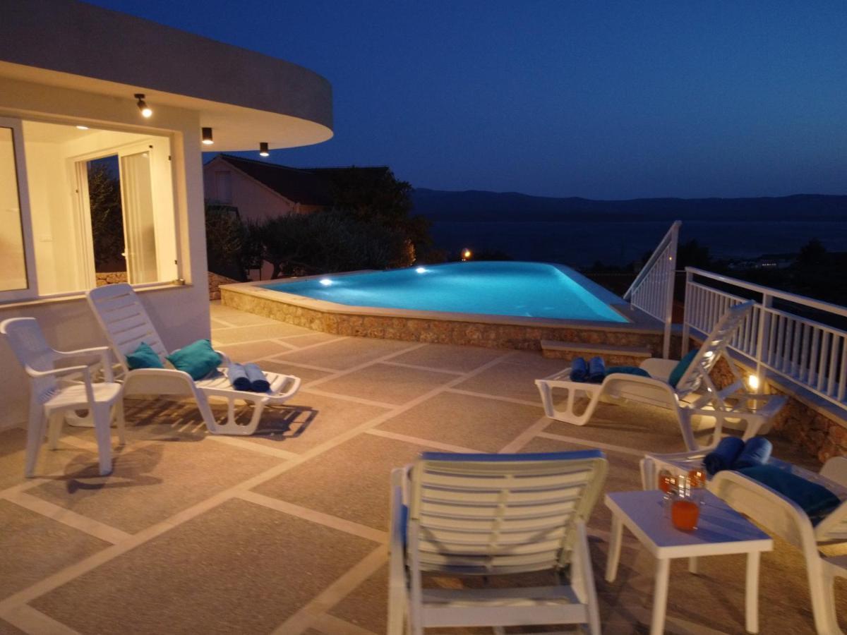 Villa Franka With Swimming Pool Бол Екстер'єр фото